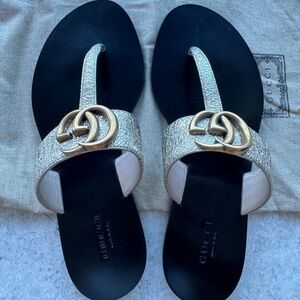 Gucci Marmont Thong Flat Sandals